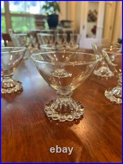 Crystal Set 7 dessert bowls, 8 cordial glasses, 8 water glasses