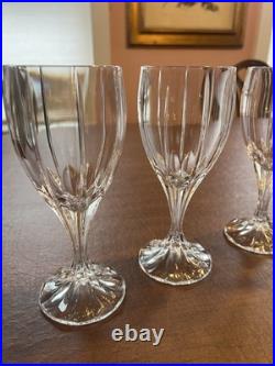 Mikasa Park Lane Vertical Cut Clear Crystal Wine Glasses Set of 4 Mikasa Park Lane Vertical Cut Clear Crystal Wine Glasses Set of 4