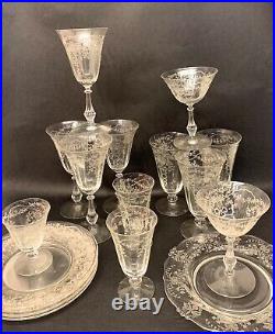 Set of 12 Vintage Etched Stemware Floral & Leaf Design Wine Glasses. 5 Plates