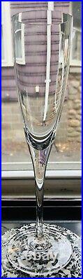 Tiffany & Co Classic Y-Shaped Champagne Flute 9.25 Barware Wedding Glass-8